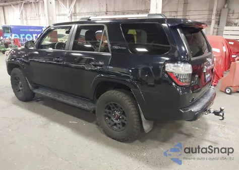 2015 Toyota 4Runner Trd Pro z USA, uszkodzony, nr VIN JTEBU5JR1F5210024